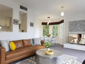 Boutique Stays - Wellington Mews, Apartment in East Melbourne - Image 3