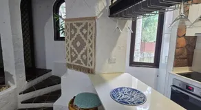 Tropical Spanish Style Cabana - New Listing! - Image 4