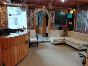 Hotel Star of Kashmir - Image 4