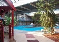 Pocono Plaza Inn - Image 2