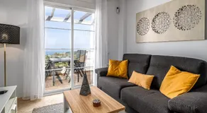 Small Oasis 2366 Sea View - Image 2