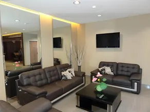 Radiant Hotel - Image 4