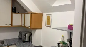 Spacious 80 m2 Apartment I 3 Rooms I Up to 8 Guests I Near Train Station - Image 5