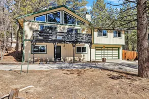 Rustic Retreat at Big Bear - Spacious Family Chalet - Image 5