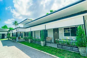 OYO 533 Runya Poolvilla - Image 5