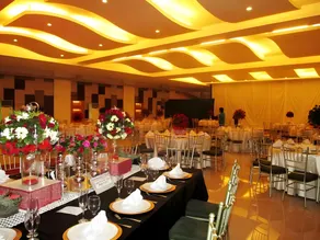 PHELA GRANDE HOTEL - Image 4