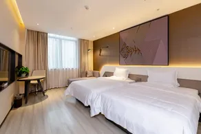 IU Hotel Chongqing Liangjiang New District Shuitu High-tech Park - Image 2