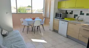 Appartement cosy avec piscine, proche commodités et plages, idéal pour familles - Image 5