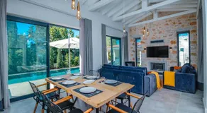 Bodrum Ortakent Luxury Private Villa with Pool - Image 3