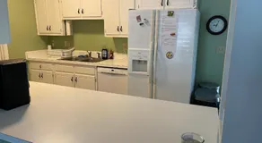 Wayne's Place-Hot tub, pet friendly. Close to HPU - Image 4