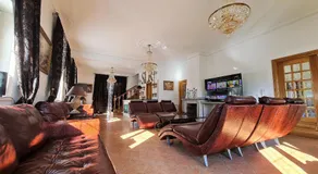 Silver Coast Pool & Resort Villas - Image 3