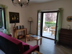 Stunning New Villa with Balcony, Parking, Sleeps 4 - Image 4
