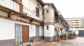 GuestHost - Cozy Ground-Floor Apartment in Affori - Image 2