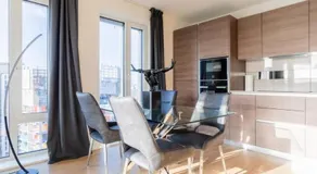Luxury river side penthouse - Image 2