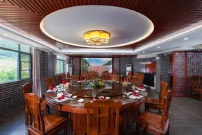 Ruyuan Meet Guoshanyao Hotel - Image 3