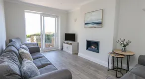Castle Cove Cottage - Image 2