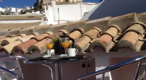 No 31 Bed & Breakfast - Image 5