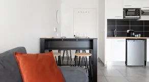 T2 Havre paix Toulouse avec terrasse et climatisation - Parking privé - 5 min Métro patte d'oie - Clinique pasteur - Image 5