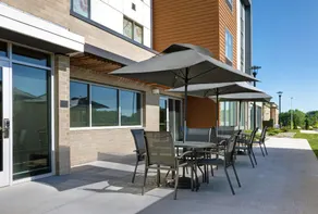 Fairfield by Marriott Inn & Suites Denver Airport at Gateway Park - Image 3