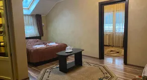 Pensiunea. ORIENT - Image 2