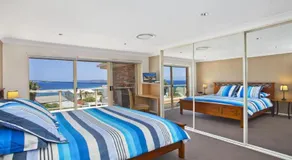 OCEAN VIEWS, 250 M WALK TO FORRESTERS BEACH - Image 2