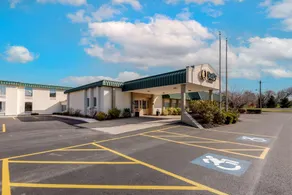Quality Inn & Suites New Hartford - Utica - Image 5