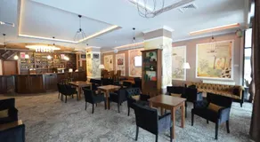Hotel Yaky Center - Image 5