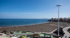 VISTA PLAYA Y MAR - sea view, wifi and AC - Image 5