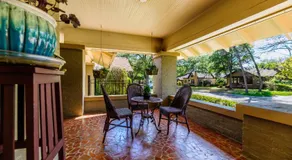 Mistletoe Heights Bungalow - Image 5