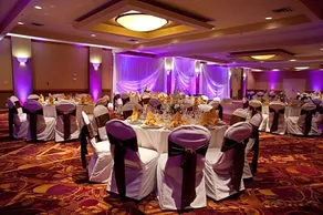Red Lion Hotel & Conference Center Seattle Renton - Image 4