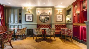 The Kings Arms Hotel - Image 4