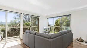 Coral Reef Holiday House - Image 3