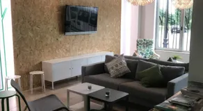 Albergue O Pedrón Hostel & Rooms - Image 2