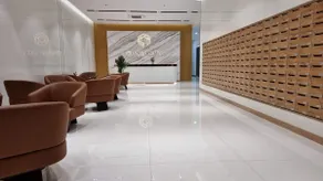 Lovely Luxury Apartment 5 - Image 3