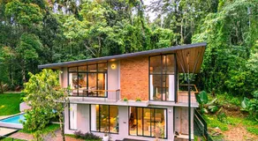 Alaya Boutique Villa with Dam View by VOYE HOMES - Image 5