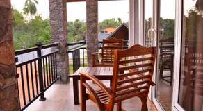 Monarch Residence - Image 5