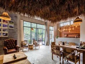 Yimeng Shanshe Holiday Hotel - Image 3