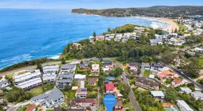 White Beach on Barrington - Image 4