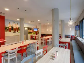 MEININGER Hotel Wien Downtown Franz - Image 4