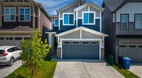 Top Rated Luxury House with Central AC, Double Garage Parking, 2 Kitchens, 5 Bedrooms & More! - Image 4