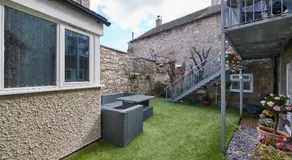 Host & Stay - Rosedale House - Image 5