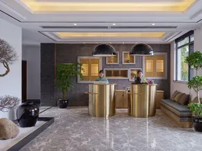 Hua Xi Hotel - Image 2