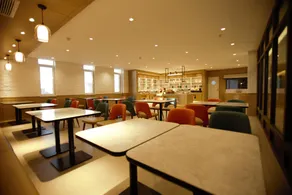 Hanting Hotel Tangshan Yutian Yahong Bridge - Image 5