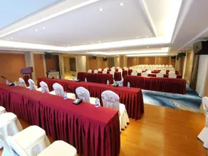 Vienna International Hotel (Meizhou Pingyuan Branch) - Image 5