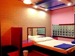Zigzag Resort - Image 2