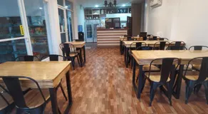 HearthStone Suite & Cafe - Image 2