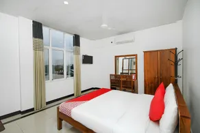 Grand Rovinka Hotel - Image 5