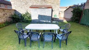 Meravigliosa casa totalmente attrezzata con giardino, barbecue e terrazza | Vista sulla montagna | Accetta animali domestici - Image 2