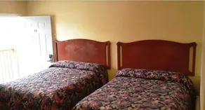 Parkway Motel - Image 2