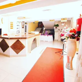 Golden Palace Hotel - Image 5